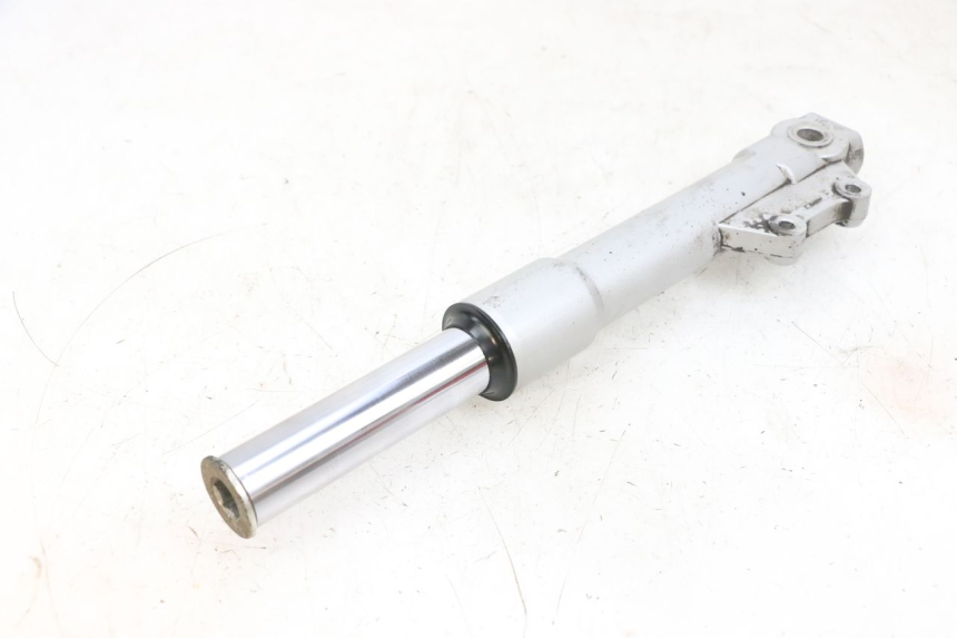 photo de LEWY POKROWIEC WIDEŁEK PIAGGIO FLY 4T 50 (2013 - 2017) - Zoom stanu zużycia