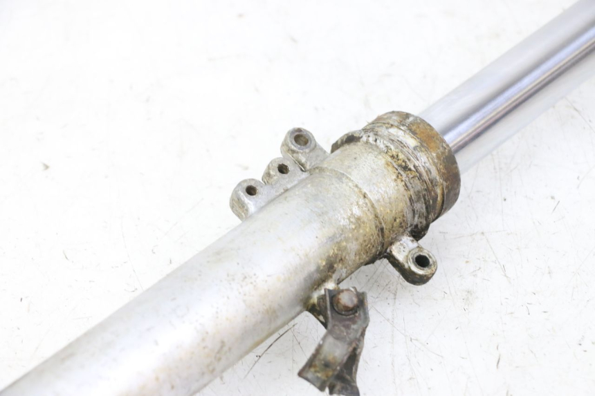 photo de LEWY POKROWIEC WIDEŁEK HONDA MTX TC02 125 (1987 - 1989) - Zbliżenie komponentów