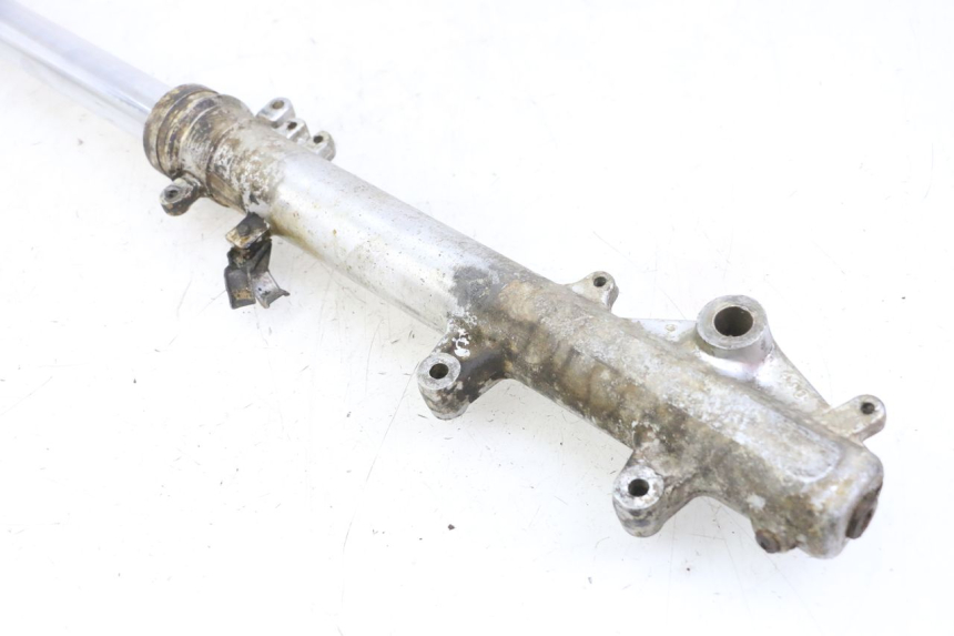 photo de LEWY POKROWIEC WIDEŁEK HONDA MTX TC02 125 (1987 - 1989) - Zbliżenie techniczne