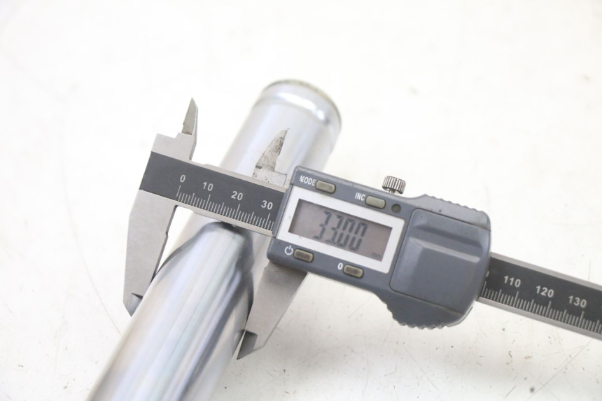 photo de LEWY POKROWIEC WIDEŁEK KYMCO GRAND DINK 125 (2008 - 2014) - Szczegóły charakterystyczne