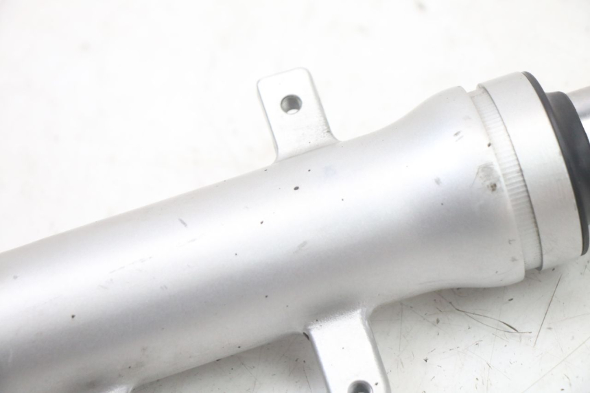 photo de LEWY POKROWIEC WIDEŁEK KYMCO GRAND DINK 125 (2008 - 2014) - Inny kąt widzenia