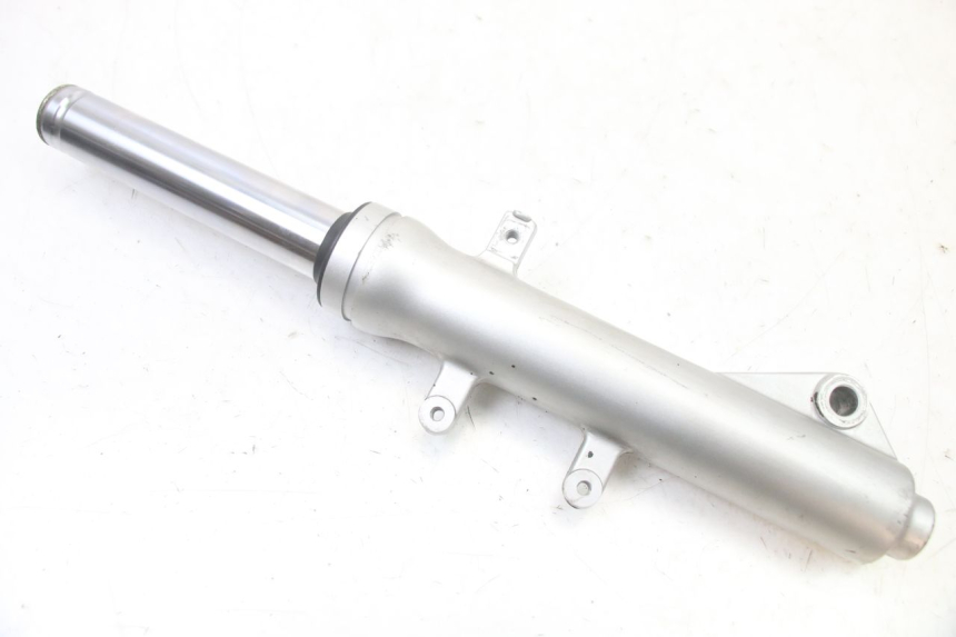 photo de LEWY POKROWIEC WIDEŁEK KYMCO GRAND DINK 125 (2008 - 2014) - Punkty mocowania