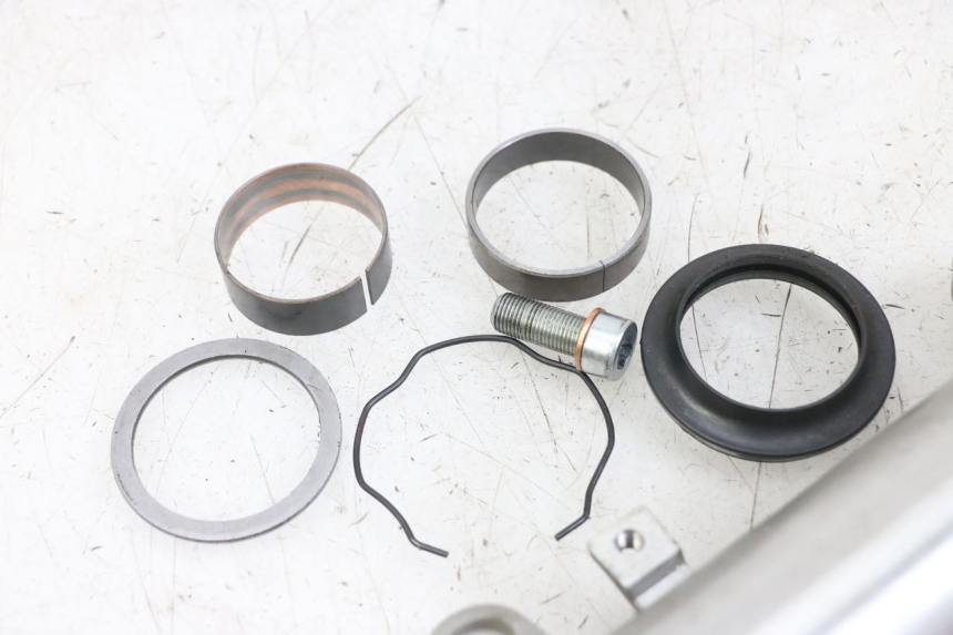 photo de LEWY POKROWIEC WIDEŁEK SUZUKI SV N 650 (1999 - 2002) - Widok ogólny