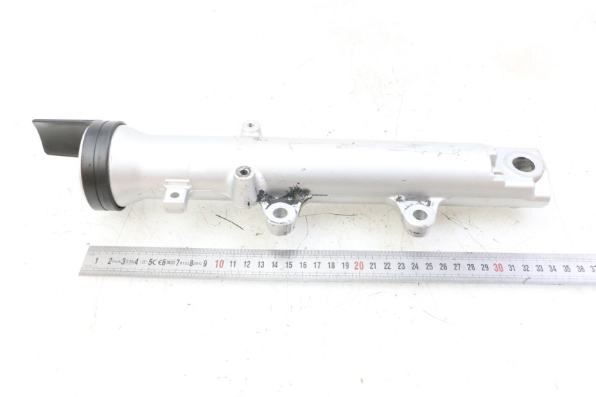 photo de LEWY POKROWIEC WIDEŁEK YAMAHA FZS FAZER 600 (2001 - 2003) - Inny kąt widzenia