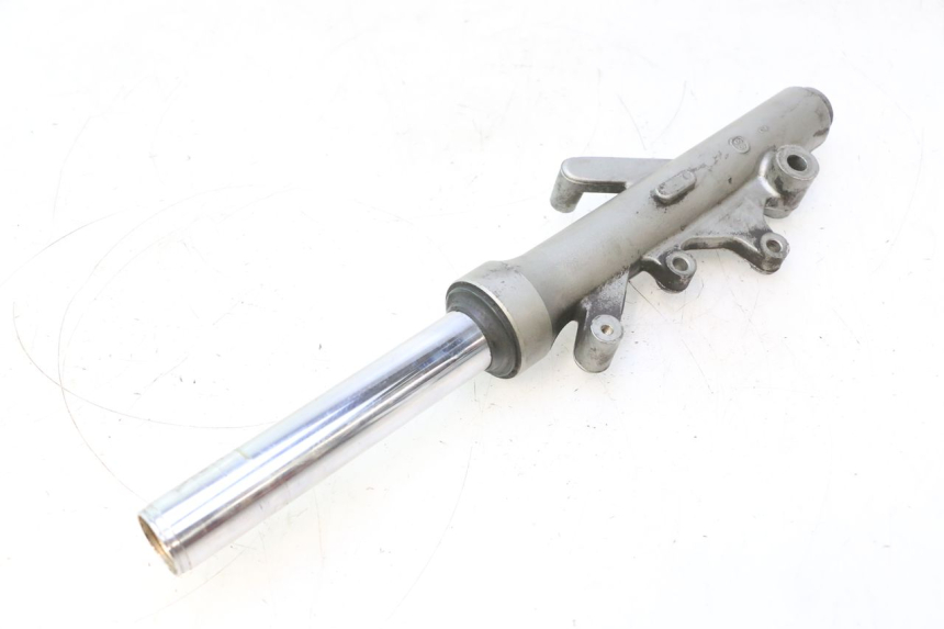 photo de LEWE RURKA WIDEŁEK YAMAHA YP MAJESTY 125 (1998 - 2001) - Zbliżenie techniczne