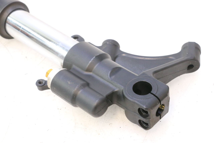 photo de LEWA TUBA WIDEŁ YAMAHA YZF R6 600 (2008 - 2009) - Zbliżenie techniczne