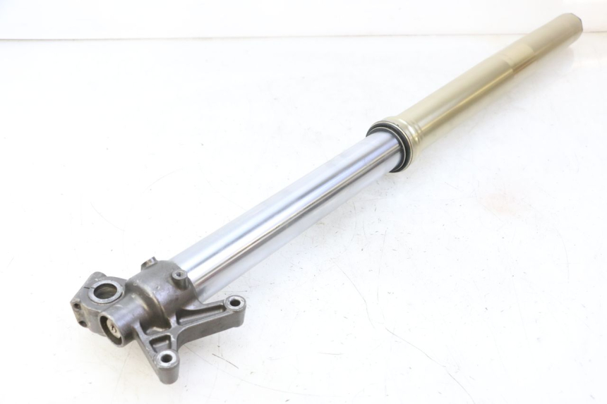 photo de LEWY POKROWIEC WIDEŁEK YAMAHA YZF YZ-F 450 (2014 - 2016) - Punkty mocowania