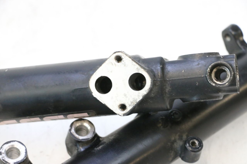 photo de RURA WIDEŁ KAWASAKI GPX F ZX750F 750 (1986 - 1990) - Zoom stanu zużycia