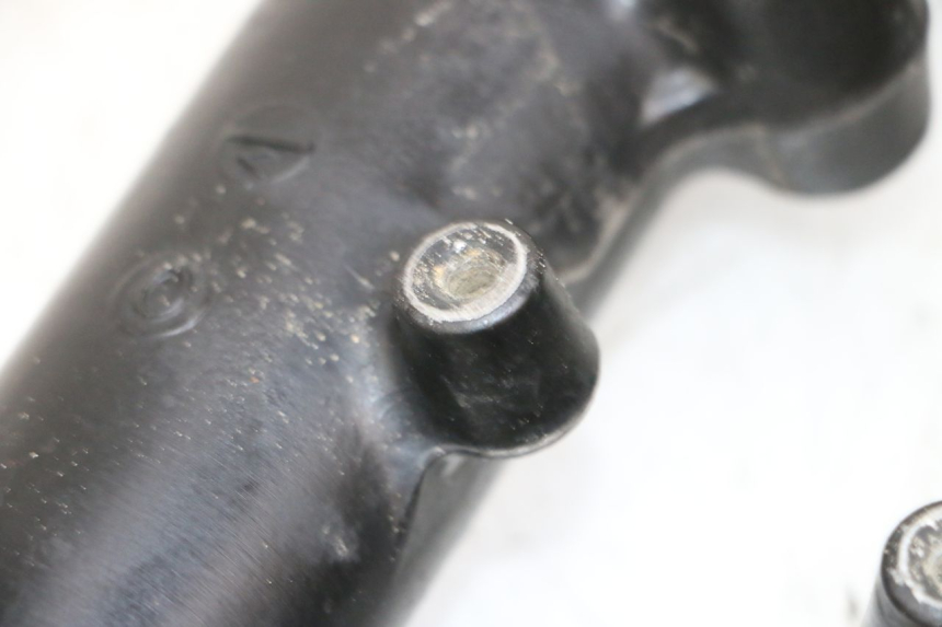 photo de OSŁONA WIDEŁEK ZAWIESZENIA PRZEDNIEGO KAWASAKI GPX R WARBIRD 600 (1988 - 1993) - Szczegół części