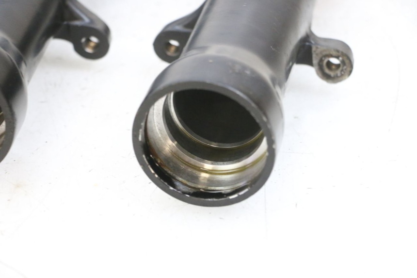 photo de OSŁONA WIDEŁEK ZAWIESZENIA PRZEDNIEGO KAWASAKI GPX R WARBIRD 600 (1988 - 1993) - Widok ogólny