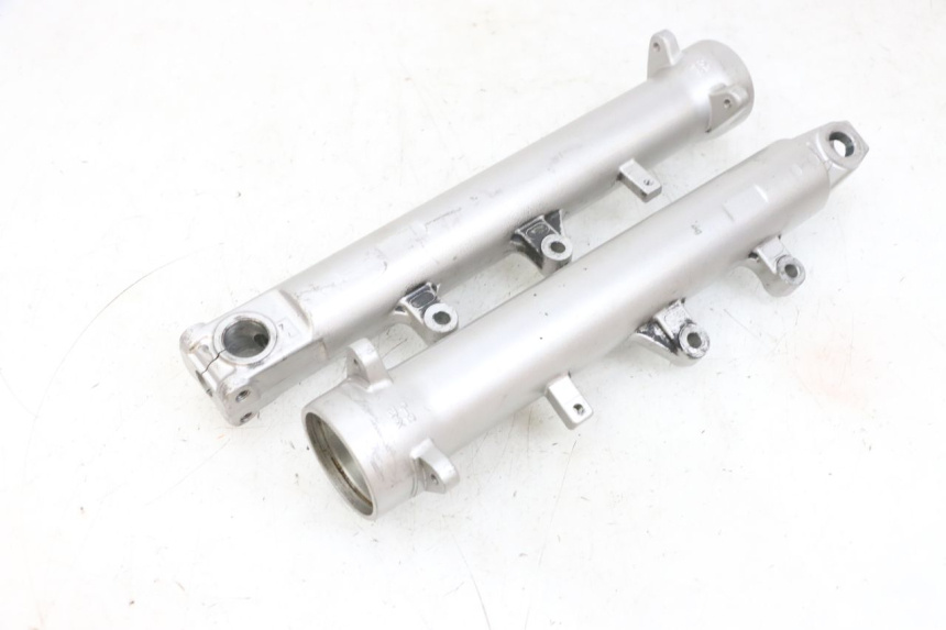 photo de OSŁONA WIDEŁEK ZAWIESZENIA PRZEDNIEGO SUZUKI GSF N BANDIT 600 (1996 - 1999) - Punkty mocowania