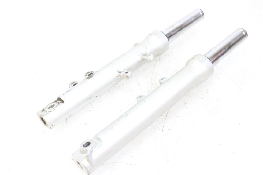 photo de OSŁONA WIDEŁEK ZAWIESZENIA PRZEDNIEGO HONDA NES AROBASE 125 (2000 - 2003) - Zbliżenie techniczne