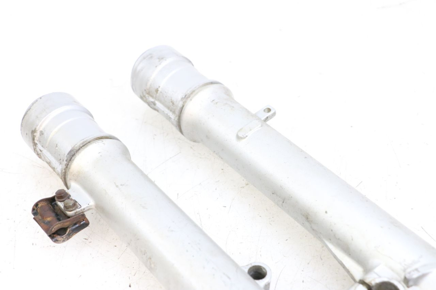 photo de OSŁONA WIDEŁEK ZAWIESZENIA PRZEDNIEGO KAWASAKI KDX 125 (1990 - 1991) - Punkty mocowania