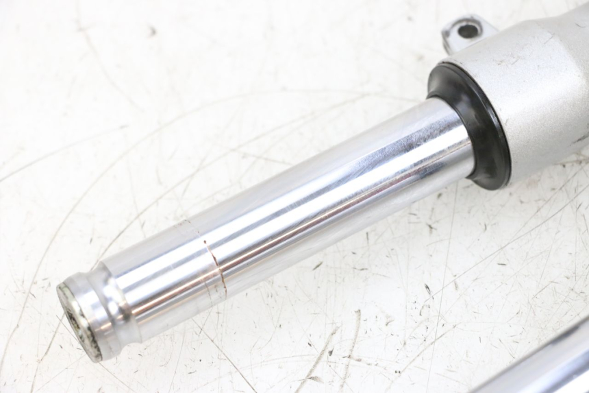 photo de OSŁONA WIDEŁEK AMORTYZATORA PEUGEOT KISBEE 4T 50 (2018 - 2022) - Widok produktu