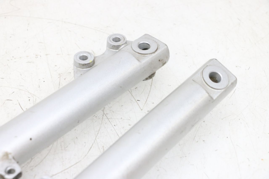 photo de OSŁONA WIDEŁEK AMORTYZATORA PEUGEOT KISBEE 4T 50 (2018 - 2022) - Część sprawdzona