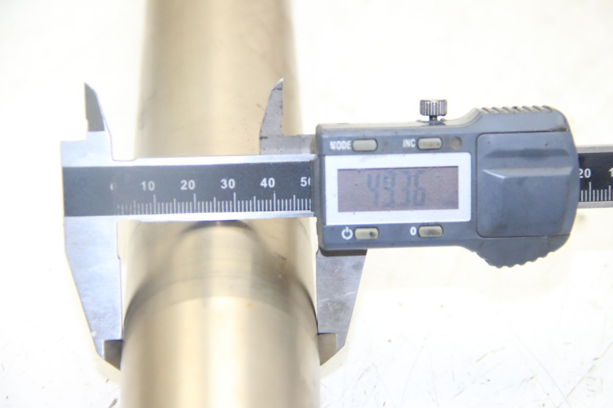 photo de OSŁONA WIDEŁEK ZAWIESZENIA PRZEDNIEGO KAWASAKI KX 85 (2001 - 2013) - Widok produktu