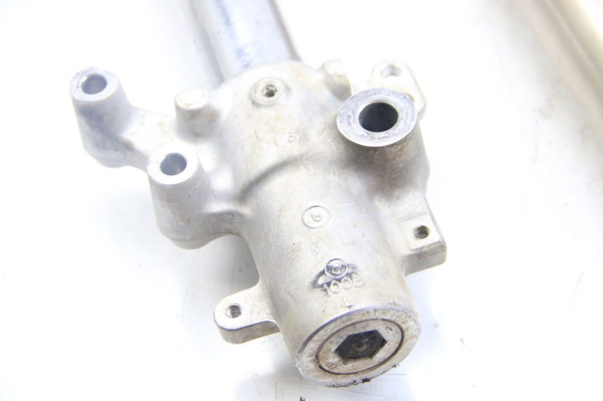 photo de OSŁONA WIDEŁEK ZAWIESZENIA PRZEDNIEGO KAWASAKI KX 85 (2001 - 2013) - Punkty mocowania