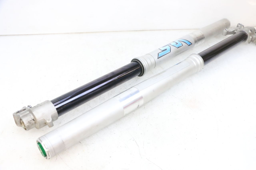 photo de OSŁONA WIDEŁEK AMORTYZATORA KAWASAKI KXF KX-F 250 (2017 - 2019) - Szczegół części