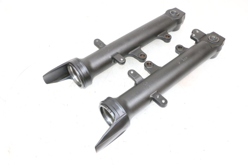 photo de OSŁONA WIDEŁEK ZAWIESZENIA PRZEDNIEGO YAMAHA MT-07 MT07 ABS 700 (2018 - 2020) - Widok ogólny