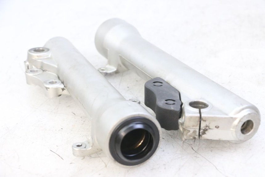 photo de OSŁONA WIDEŁEK ZAWIESZENIA PRZEDNIEGO GILERA NEXUS 125 (2009 - 2013) - Szczegół części