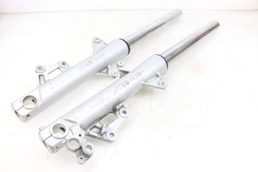 photo de OSŁONA WIDEŁEK AMORTYZATORA MOTO GUZZI NORGE 8V GT 1200 (2011 - 2016) - Część sprawdzona