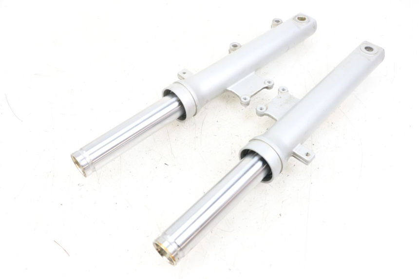 photo de OSŁONA WIDEŁEK ZAWIESZENIA PRZEDNIEGO SYM ORBIT 50 (2008 - 2010) - Stan powierzchni