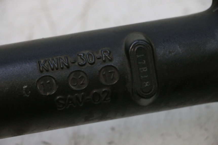 photo de OSŁONA WIDEŁEK ZAWIESZENIA PRZEDNIEGO HONDA PCX (JF57/JF64) 125 (2014 - 2018) - Inny kąt widzenia