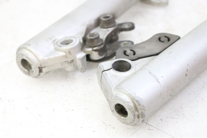 photo de OSŁONA WIDEŁEK ZAWIESZENIA PRZEDNIEGO PIAGGIO X8 125 (2004 - 2007) - Widok ogólny