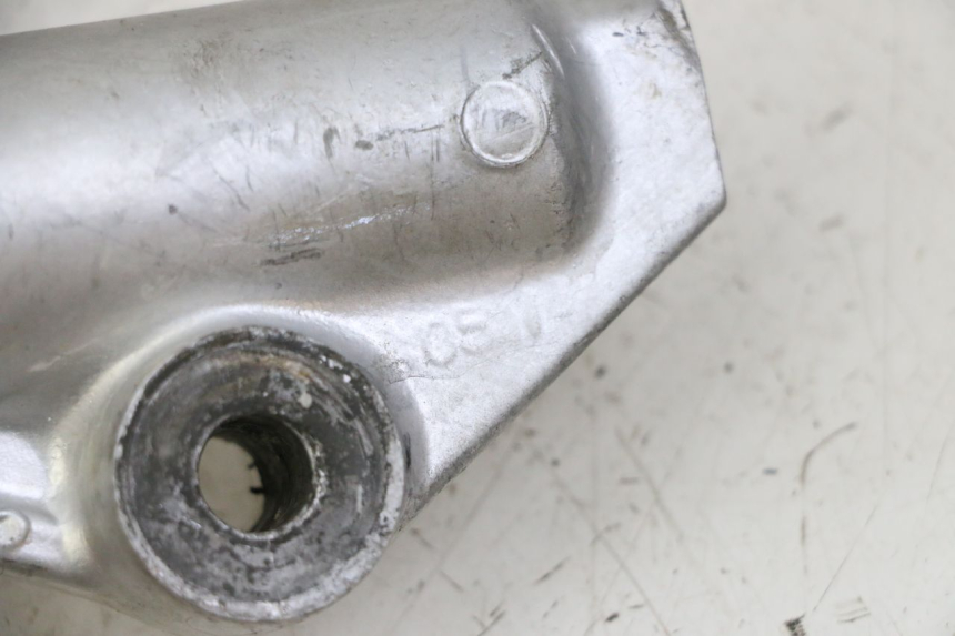 photo de OSŁONA WIDEŁEK ZAWIESZENIA PRZEDNIEGO YAMAHA PW 80 (1983 - 2014) - Zbliżenie komponentów