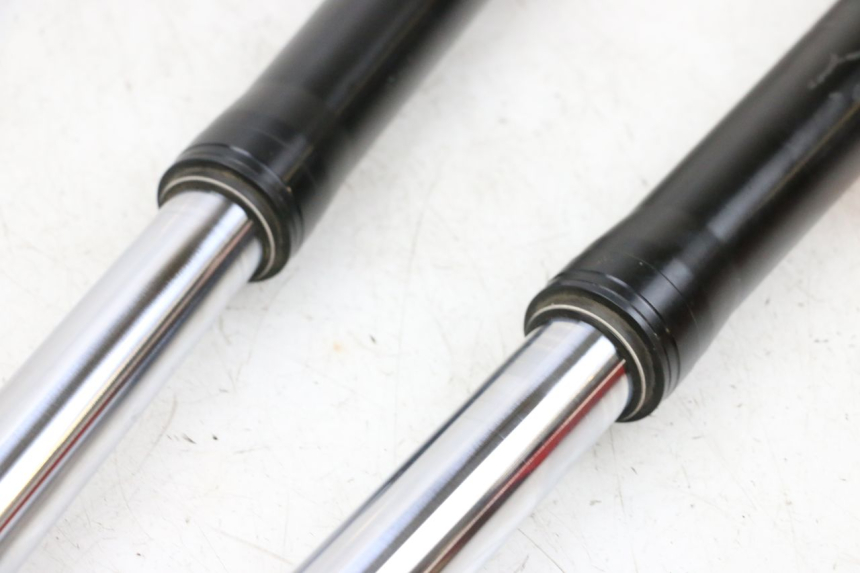 photo de OSŁONA WIDEŁEK AMORTYZATORA BMW R GS 1250 (2021 - 2024) - Punkty mocowania