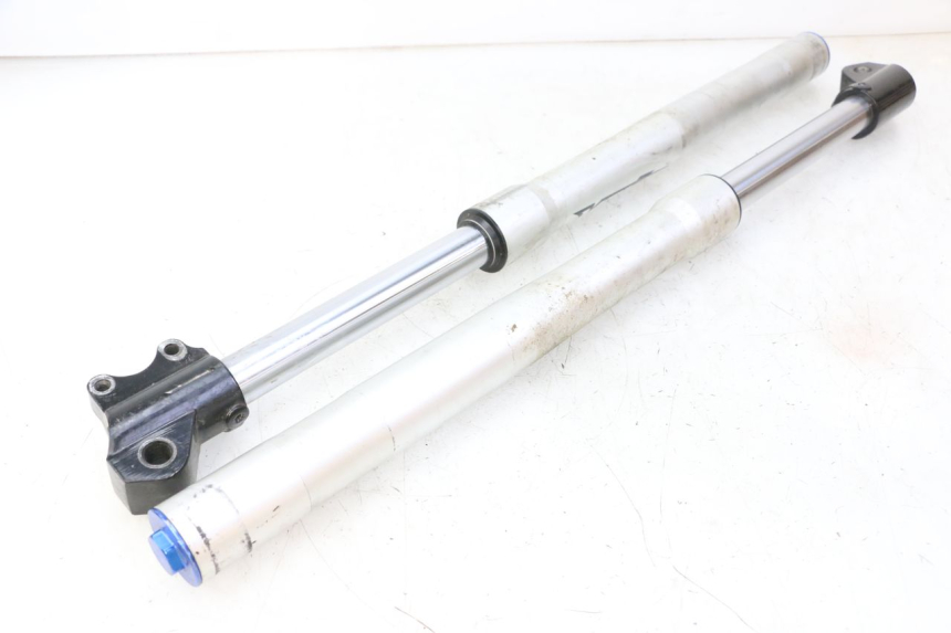 photo de OSŁONA WIDEŁEK AMORTYZATORA APOLLO RFZ 150 - Widok główny