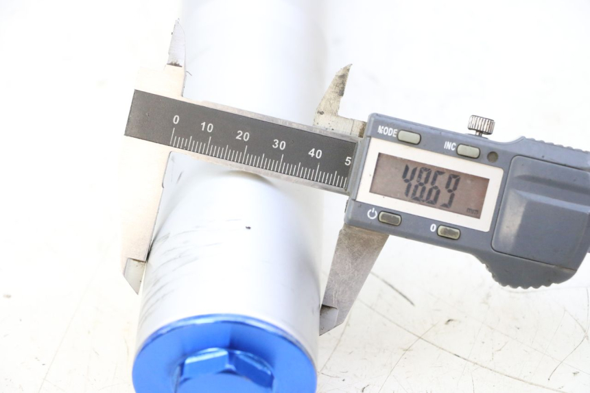 photo de OSŁONA WIDEŁEK AMORTYZATORA APOLLO RFZ 125 - Widok ogólny