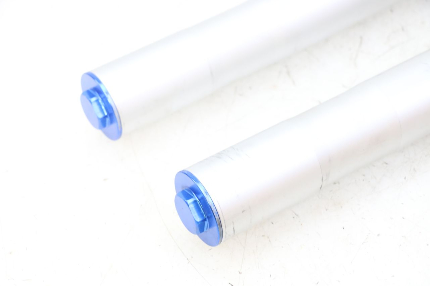 photo de OSŁONA WIDEŁEK AMORTYZATORA APOLLO RFZ 125 - Część sprawdzona