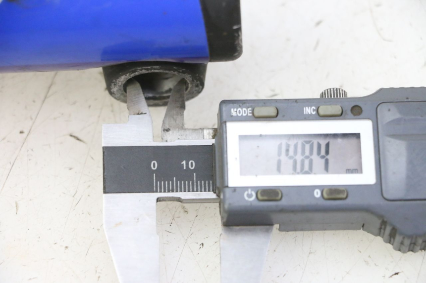 photo de OSŁONA WIDEŁEK AMORTYZATORA APOLLO RFZ 125 - Inny kąt widzenia