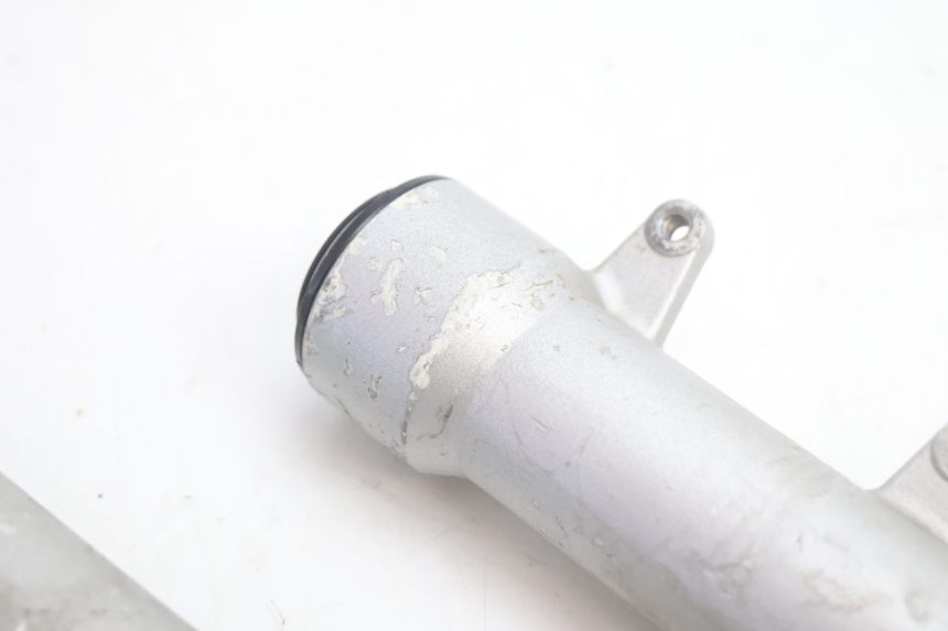 photo de TULEJA WIDEŁEK YAMAHA SLIDER 50 (1999 - 2004) - Zbliżenie techniczne