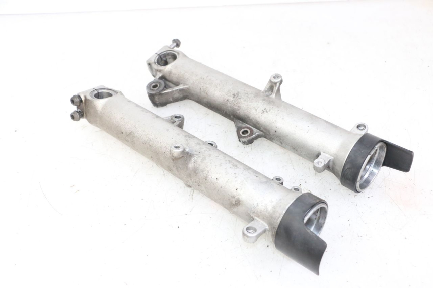 photo de OSŁONA WIDEŁEK ZAWIESZENIA PRZEDNIEGO HONDA ST PAN EUROPEAN 1300 (2002 - 2013) - Szczegół części