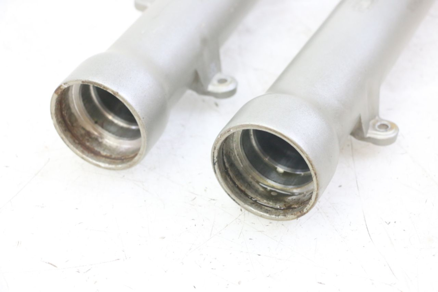 photo de OSŁONA WIDEŁEK ZAWIESZENIA PRZEDNIEGO YAMAHA TDR DELTABOX 125 (1997 - 2003) - Widok ogólny