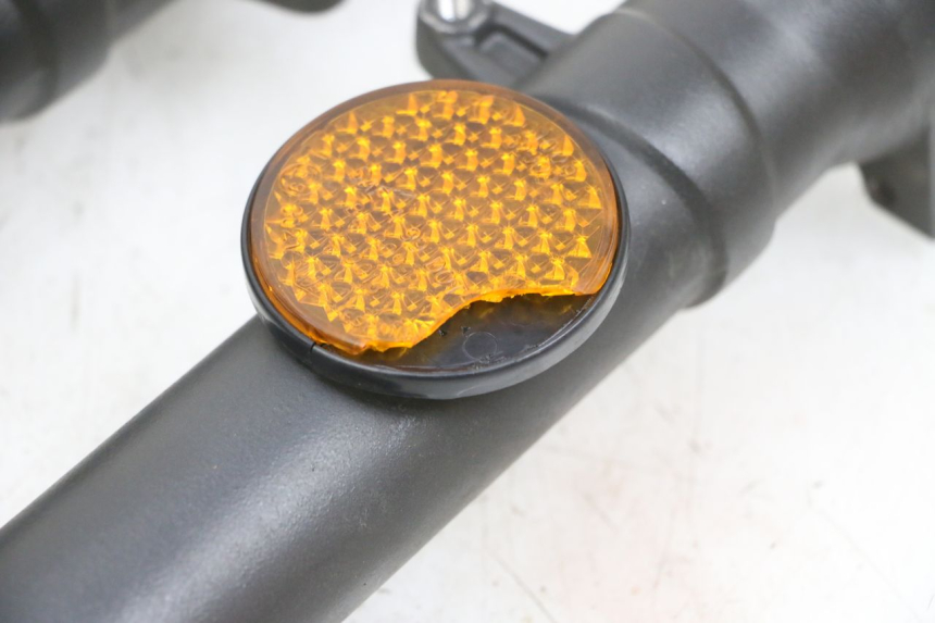 photo de OSŁONA WIDEŁEK ZAWIESZENIA PRZEDNIEGO YAMAHA TZR 50 (2008 - 2016) - Stan powierzchni