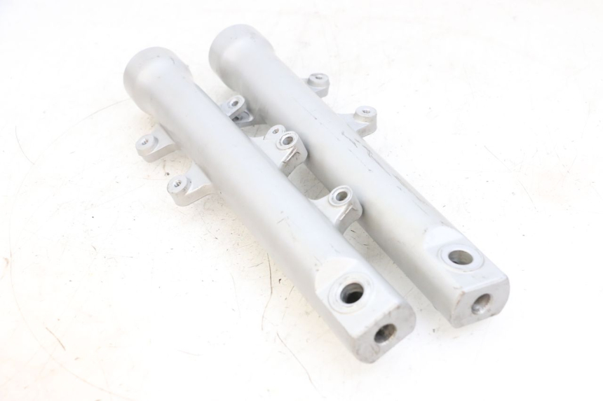 photo de OSŁONA WIDEŁEK ZAWIESZENIA PRZEDNIEGO DAELIM VJ ROADWIN FI 125 (2008 - 2017) - Szczegół części