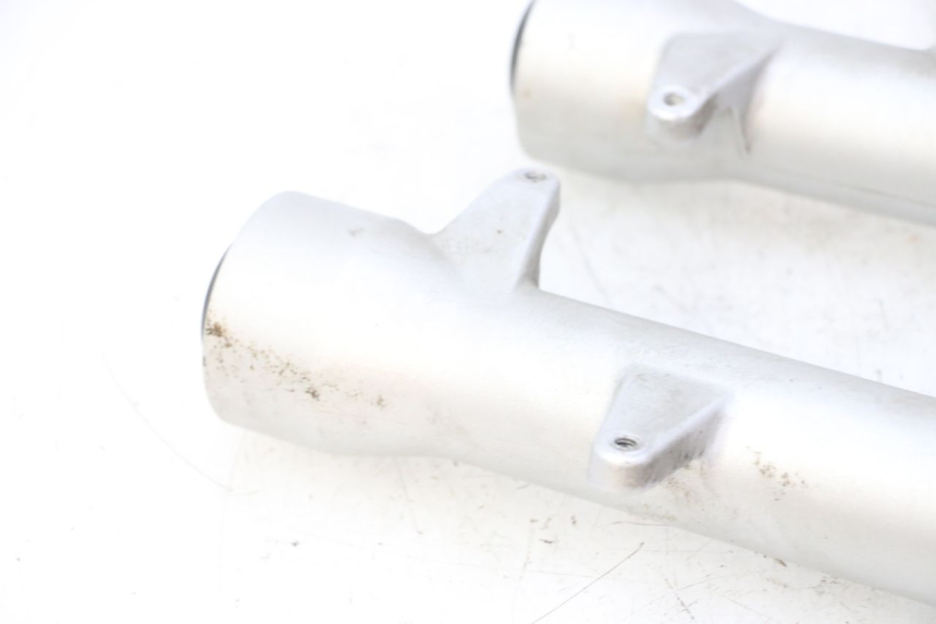 photo de OSŁONA WIDEŁEK ZAWIESZENIA PRZEDNIEGO PIAGGIO X9 EVOLUTION 125 (2003 - 2007) - Inny kąt widzenia