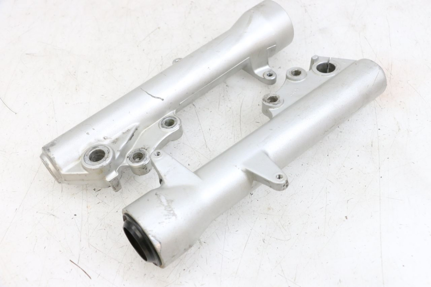 photo de OSŁONA WIDEŁEK ZAWIESZENIA PRZEDNIEGO PIAGGIO X9 125 (2000 - 2003) - Szczegół części