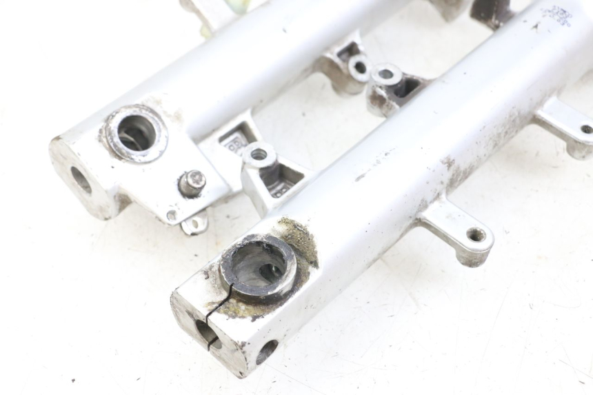 photo de OSŁONA WIDEŁEK AMORTYZATORA KYMCO XCITING 250 (2006 - 2009) - Zdjęcie dodatkowe