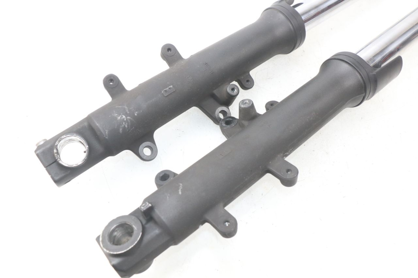 photo de OSŁONA WIDEŁEK ZAWIESZENIA PRZEDNIEGO YAMAHA XP T-MAX TMAX 500 (2008 - 2012) - Widok produktu