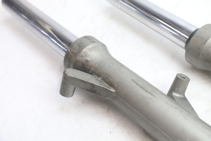 photo de TULEJA WIDEŁEK YAMAHA YP MAJESTY 125 (1998 - 2001) - Zbliżenie techniczne
