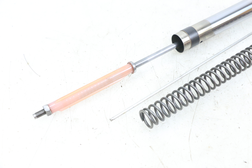 photo de OSŁONA WIDEŁEK ZAWIESZENIA PRZEDNIEGO YAMAHA YZ 85 (2002 - 2018) - Szczegóły charakterystyczne