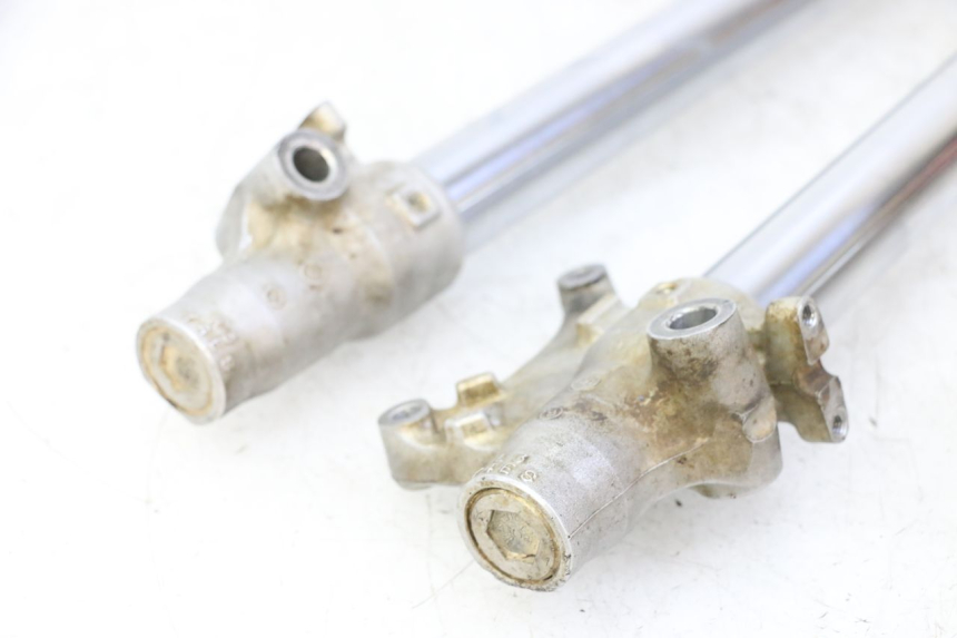 photo de OSŁONA WIDEŁEK ZAWIESZENIA PRZEDNIEGO YAMAHA YZ 85 (2002 - 2018) - Zbliżenie techniczne