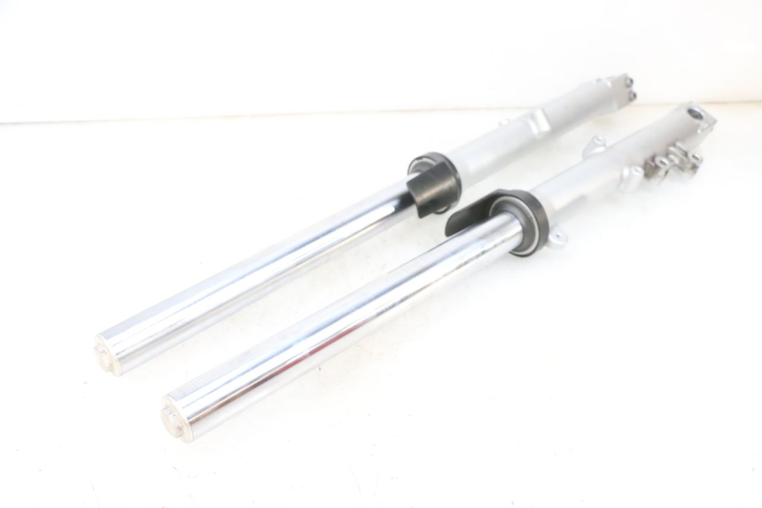 photo de OSŁONA WIDEŁEK ZAWIESZENIA PRZEDNIEGO KAWASAKI ZR 7 750 (1999 - 2004) - Szczegół części