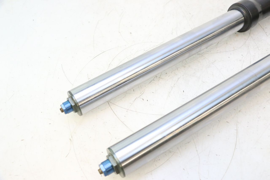 photo de TULEJA WIDEŁEK KAWASAKI ZX-6R ZX6R 600 (2000 - 2002) - Struktura - zbliżenie