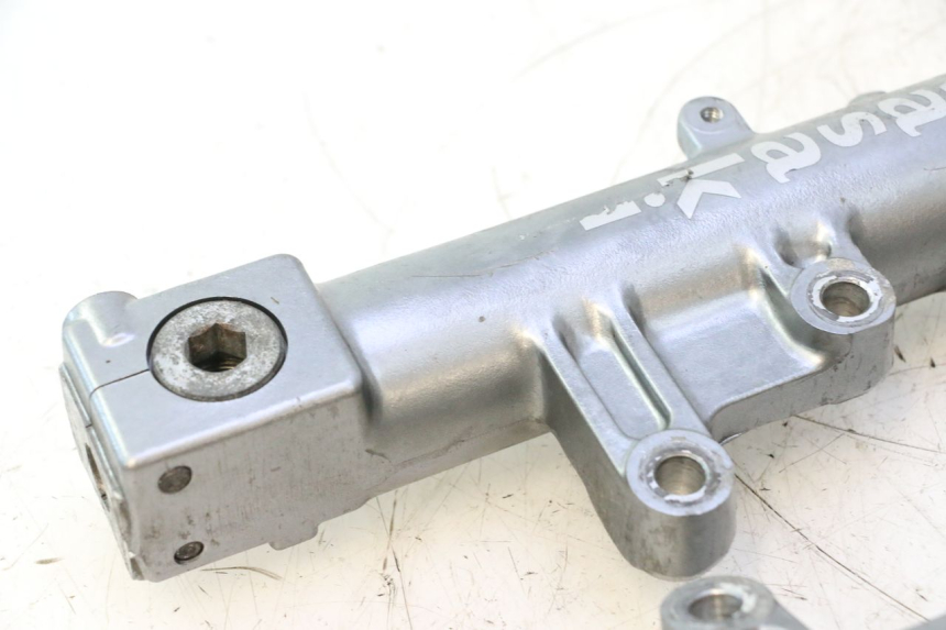 photo de TULEJA WIDEŁEK KAWASAKI ZZR 600 (1995 - 2004) - Szczegół części