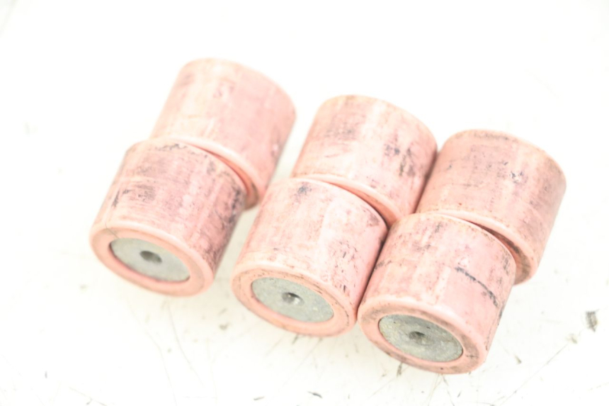 photo de ROLKI WARIATORA GILERA DNA 50 (2000 - 2007) - Inny kąt widzenia